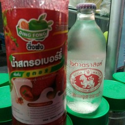 สตรอเบอร์รี่โซดาปั่น