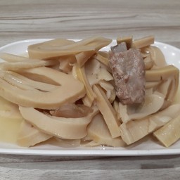 หน่อไม้ต้ม