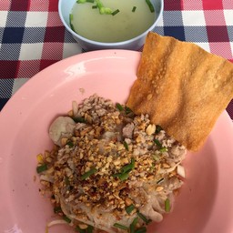 ก๋วยเตี๋ยวหมูต้มยำมะนาว