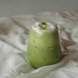 ICED MATCHA LATTE