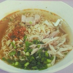 มาม่าทรงเครื่อง