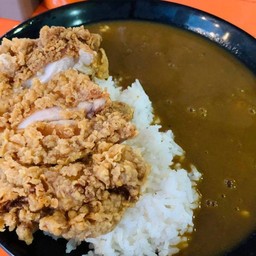 ข้าวแกงกะหรี่ไก่กรอบ M