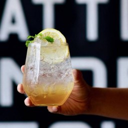 ICED HONEY LEMON SODA