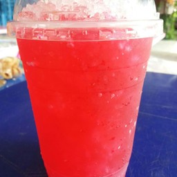 น้ำแดงโซดามะนาว