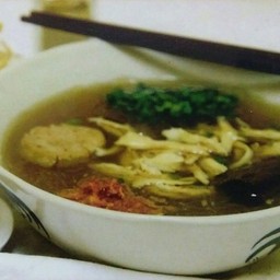 ข้าวเปียก ผสม แกงเส้น