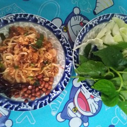 เจ้ปูยำแหนมสด