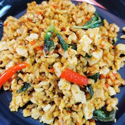 ผัดกะเพราเห็ด