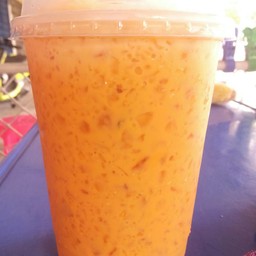 ชานมเย็น