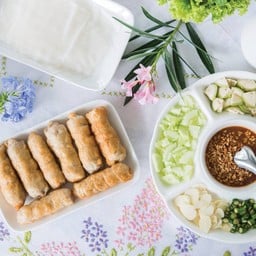 แหนมเนือง ชุดใหญ่ 8 ไม้