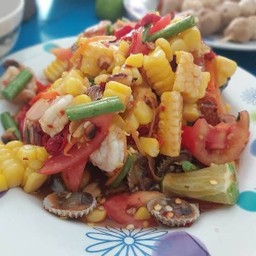 ตำปูปลาร้าข้าวโพดทะเล