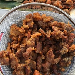 หมูทอดโกดัง