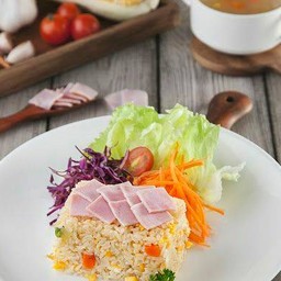 ข้าวผัดแฮม+โค้ก 450 ml.