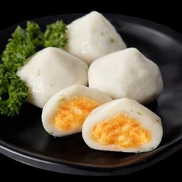 ลูกชิ้นปลาลาวาไข่กุ้ง