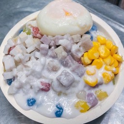 บัวลอยทรงเครื่องใข่หวาน