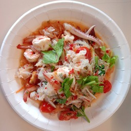 ยำวุ้นเส้นทะเล