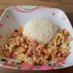 ผัดแหนมราดข้าว เพิ่มวุ้นเส้น