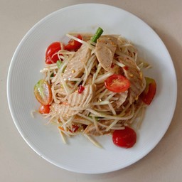 ส้มตำหมูยอ