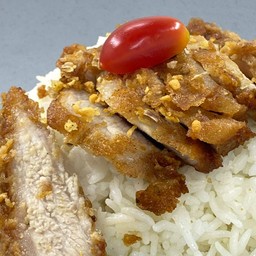 ข้าวหมูทอด Fire Chilli