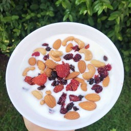 Mixed nuts by Mealmew