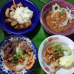แคบหมูธัญญพัทธ์
