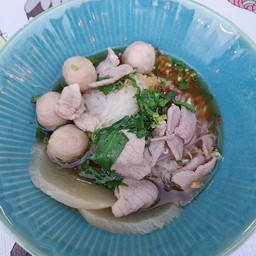 ก๋วยเตี๋ยวบิ๊กบอล&ฅนละยำ