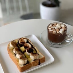 Anyaphat Milk and Bread