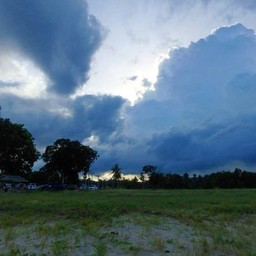 มีศาลาอยู่ 1 หลัง