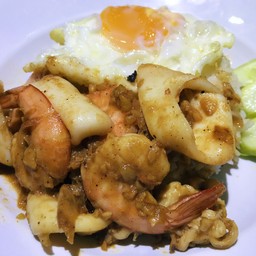 ข้าวทะเลกระเทียม ใข่ดาว
