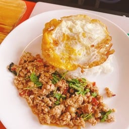 ร้านมรึงผัด ถนนสุขุมวิท 103 อุดมสุข