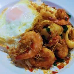 กะเพราทะเล ไข่ดาว