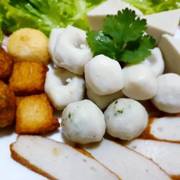 ลวกจิ้ม ลูกชิ้นกุ้ง ไร้สารบอแรกซ์