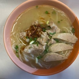 ก๋วยจั๊บญวน