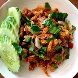 ยำไก่แซ่บเว่อออ