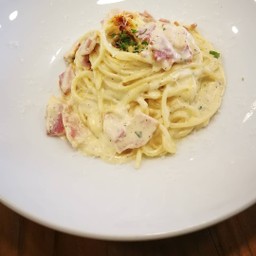 สปาเกตตีคาโบนาร่า