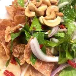 ยำหมูแผ่น