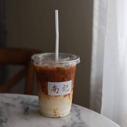 คาราเมล มัคคิอาโต้ เย็น