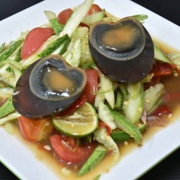 ตำแตงไทยไข่เยี่ยวม้า