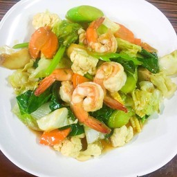 Stir Fried Mixed Vegetables With Shrimp