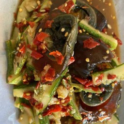 ตําแตงปูปลาร้าไข่เยี่ยวม้า