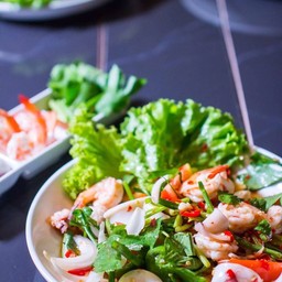 ยำขายฝัน by คลังทะเล