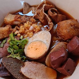 ไส้ทอด ปลาไข่