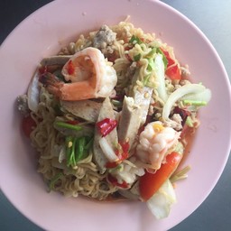 ยำมาม่า