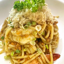 สปาเก็ตตี้ผัดมันกุ้ง  Spaghetti pad mun-kung