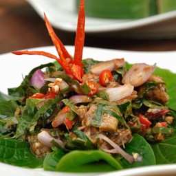 ยำใบชะพลู-ซาร์ดีน