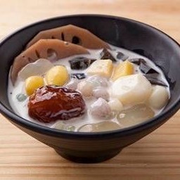 บัวลอยทรงเครื่อง