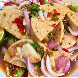 ยำหมูยอนำ้ปลาหล้า