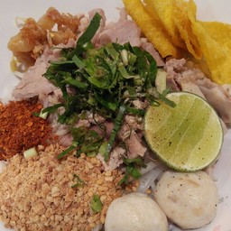 ก๋วยเตี๋ยวต้มยำโบราณ ต้มยำแห้ง