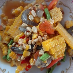 ตำข้าวโพดกุ้งสด