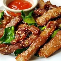 หมูทอดแดดเดียว