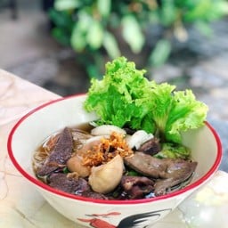 เตี๋ยวตุ๋นมุมสบาย